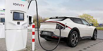 Kia en Ionity: krachtig opladen tegen verlaagde kWh-prijzen voor EV6-klanten